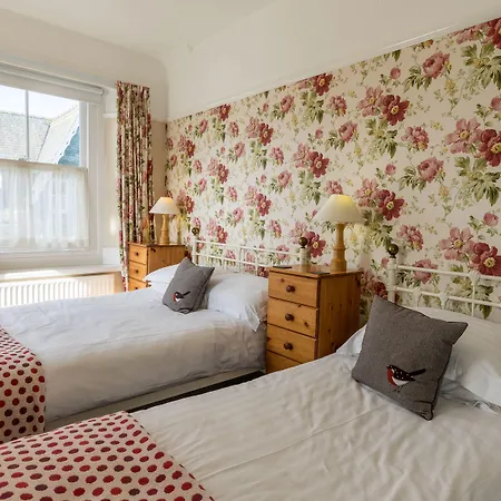 Dorchester House Pensjonat 4*