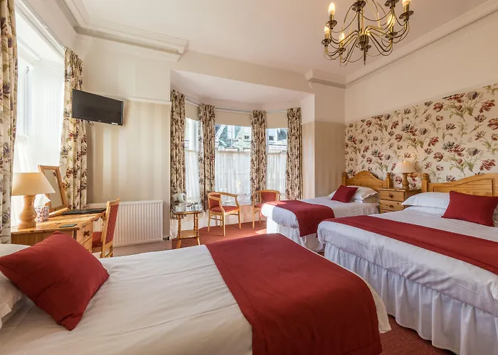 Dorchester House Penzion 4*